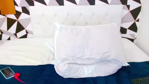 Snapshot of braziliangirl191 chatting on 12-28-24, 02:33 Alice online show from 12-28-24, 02:33