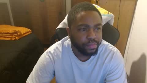 Snapshot of breadw1nnah chatting on 03-08-25, 08:33 Breadw1nnah online show from 03-08-25, 08:33