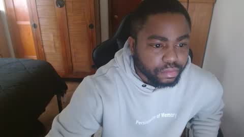 Snapshot of breadw1nnah chatting on 03-12-25, 03:29 Breadw1nnah online show from 03-12-25, 03:29