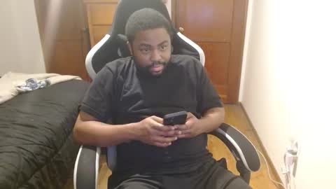 Snapshot of breadw1nnah chatting on 11-13-25, 04:44 Breadw1nnah online show from 11-13-25, 04:44