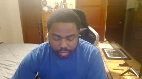 Snapshot of breadw1nnah chatting on 06-25-26, 03:17 Breadw1nnah online show from 06-25-26, 03:17