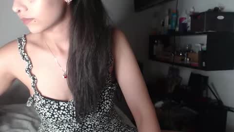 Snapshot of breakfastwithtiffanys chatting on 11-01-25, 01:29 breakfastwithtiffanys online show from 11-01-25, 01:29