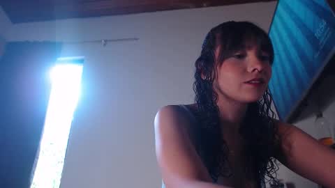 Snapshot of breakfastwithtiffanys chatting on 11-21-25, 03:54 breakfastwithtiffanys online show from 11-21-25, 03:54