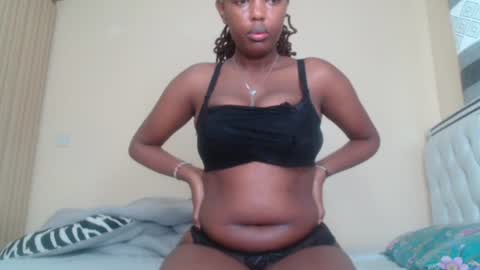 Snapshot of bree_beauty chatting on 07-16-26, 05:46 bree_beauty online show from 07-16-26, 05:46