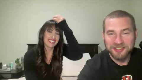 Snapshot of breezydoesit95 chatting on 01-09-26, 02:14 breezydoesit95 online show from 01-09-26, 02:14