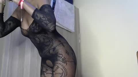 Snapshot of breezykan123 chatting on 12-13-24, 01:59 breelia online show from 12-13-24, 01:59