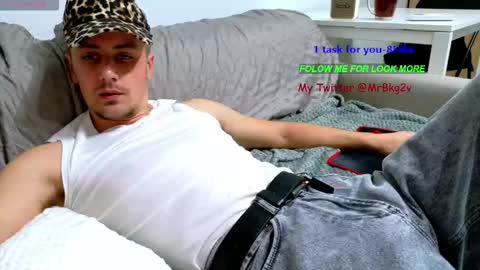 Snapshot of brell_line chatting on 12-13-25, 07:53 Brelland online show from 12-13-25, 07:53