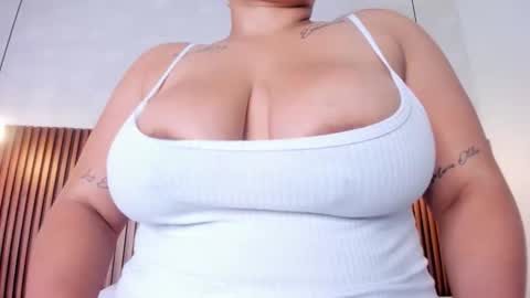 Snapshot of brenda_watson_ chatting on 02-24-26, 12:14 brenda_watson_ online show from 02-24-26, 12:14