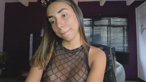 Snapshot of brendaaguerra chatting on 12-15-24, 05:10 brendaaguerra online show from 12-15-24, 05:10