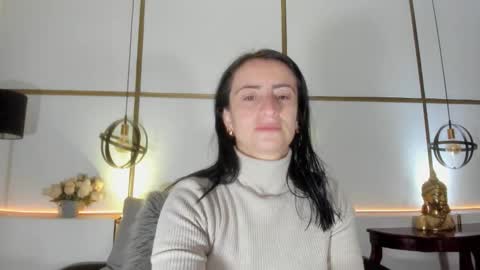 MeganBeaked online show from 11-26-25, 11:33