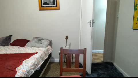 ask me lol online show from 03-05-25, 04:02