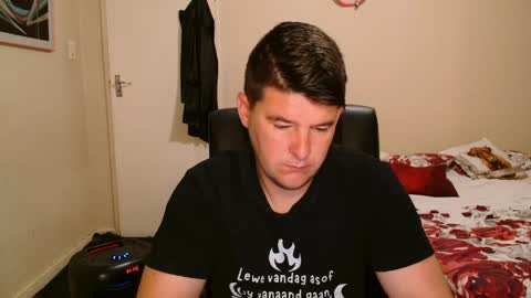 ask me lol online show from 04-15-26, 03:13