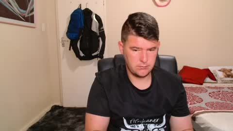 ask me lol online show from 04-22-26, 04:59