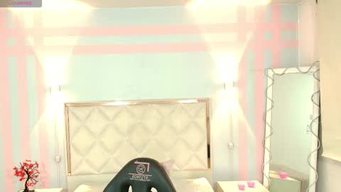 BRENDDA  online show from 01-11-26, 03:00