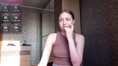 Mia   online show from 02-07-26, 09:46