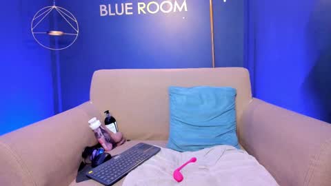      online show from 02-28-25, 06:20