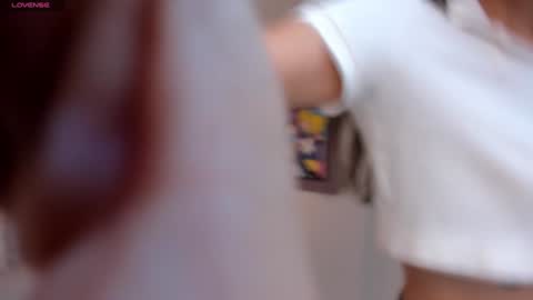 Snapshot of brennawalker chatting on 02-06-25, 07:29 Brenna Walker IG 4lexandracasas online show from 02-06-25, 07:29