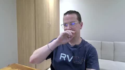 Brett online show from 09-08-25, 03:55