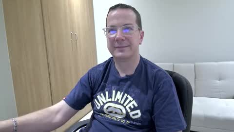 Brett online show from 09-23-25, 03:37