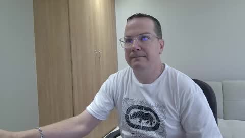 Brett online show from 12-20-25, 09:05