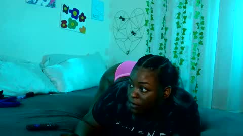 Snapshot of briabubbles69 chatting on 12-08-24, 07:15 Bria Bubbles online show from 12-08-24, 07:15