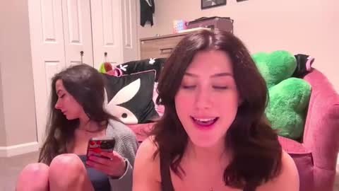 Brianna3 online show from 02-05-25, 08:11