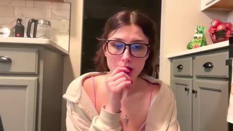 Brianna3 online show from 02-25-25, 10:04