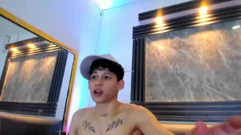 brian_hotof1 online show from 06-11-26, 11:47
