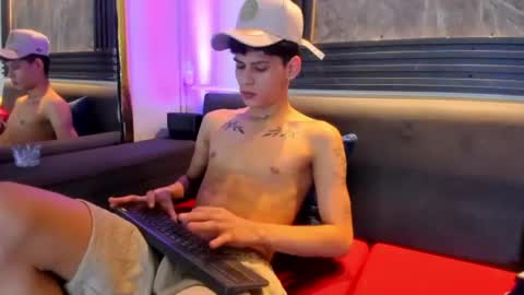 brian_hotof1 online show from 06-13-26, 11:52