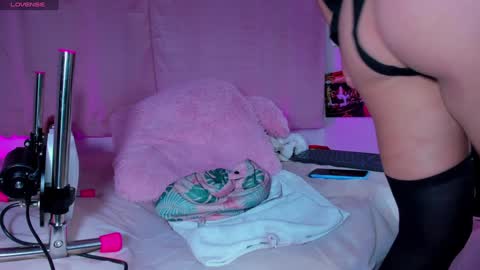 Snapshot of briana11_ chatting on 12-03-24, 01:19 briana11_ online show from 12-03-24, 01:19