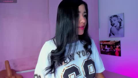 Snapshot of briana11_ chatting on 10-18-25, 07:42 briana11_ online show from 10-18-25, 07:42