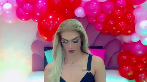 Snapshot of briana_sex32 chatting on 12-25-24, 04:01 BRIANA online show from 12-25-24, 04:01