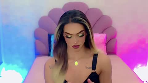 Snapshot of briana_sex32 chatting on 01-29-25, 05:19 BRIANA online show from 01-29-25, 05:19