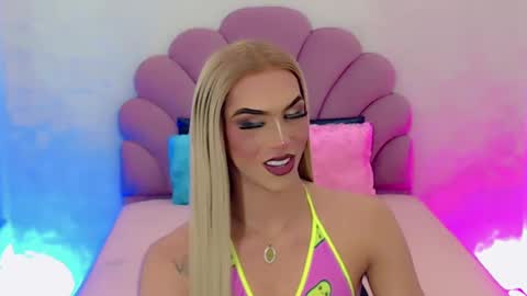 Snapshot of briana_sex32 chatting on 02-02-25, 06:48 BRIANA online show from 02-02-25, 06:48