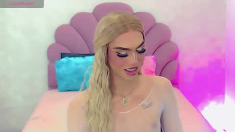 Snapshot of briana_sex32 chatting on 02-15-25, 07:49 BRIANA online show from 02-15-25, 07:49