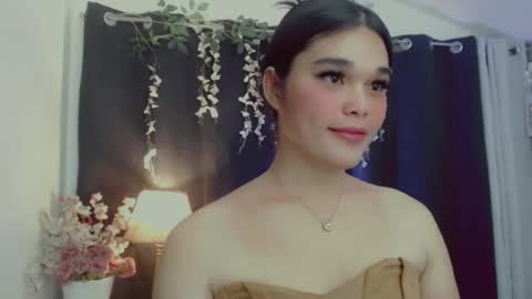 Claire online show from 06-15-26, 12:13
