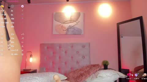 Snapshot of brianathompson chatting on 02-06-25, 10:21 BRIANA online show from 02-06-25, 10:21