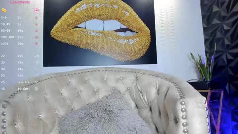 Snapshot of brianathompson chatting on 02-13-25, 10:22 BRIANA online show from 02-13-25, 10:22