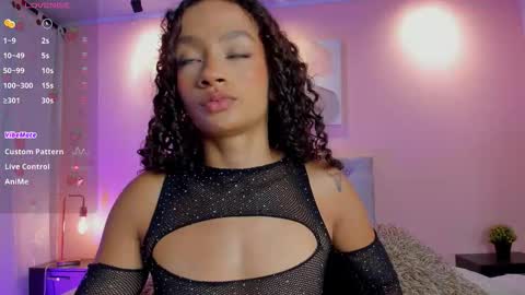 Snapshot of brianathompson chatting on 10-12-25, 11:53 BRIANA online show from 10-12-25, 11:53