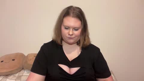 Snapshot of briannakiss21 chatting on 11-08-25, 08:07 Brianna online show from 11-08-25, 08:07