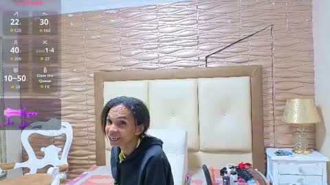 Snapshot of brianrossex chatting on 06-18-26, 01:06 BRIANROSS online show from 06-18-26, 01:06