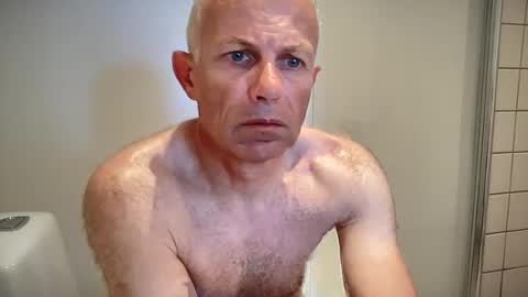 Snapshot of briantimes chatting on 07-16-26, 10:54 Brian online show from 07-16-26, 10:54