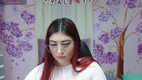 Snapshot of briathomas chatting on 02-14-25, 04:37 DAYANNA online show from 02-14-25, 04:37