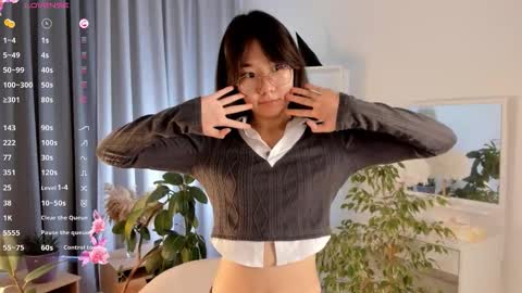 Hanna online show from 09-29-25, 03:06