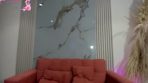 Snapshot of bridgetrodriguez chatting on 09-28-25, 12:43 online show from 09-28-25, 12:43