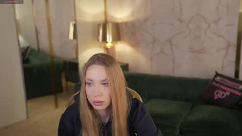 Diamonds Girls online show from 10-14-25, 04:24