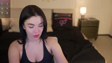 Snapshot of bright_diamonds_054 chatting on 02-07-26, 07:39 Diamonds Girls online show from 02-07-26, 07:39