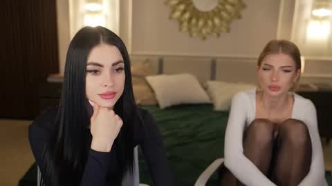 Snapshot of bright_diamonds_054 chatting on 02-24-26, 08:45 Diamonds Girls online show from 02-24-26, 08:45