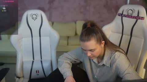 Diamonds Girls online show from 03-08-26, 07:56