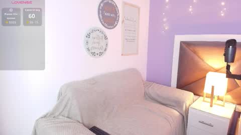 Snapshot of brigiitte_rohan chatting on 11-29-25, 03:53 Brigiitte online show from 11-29-25, 03:53